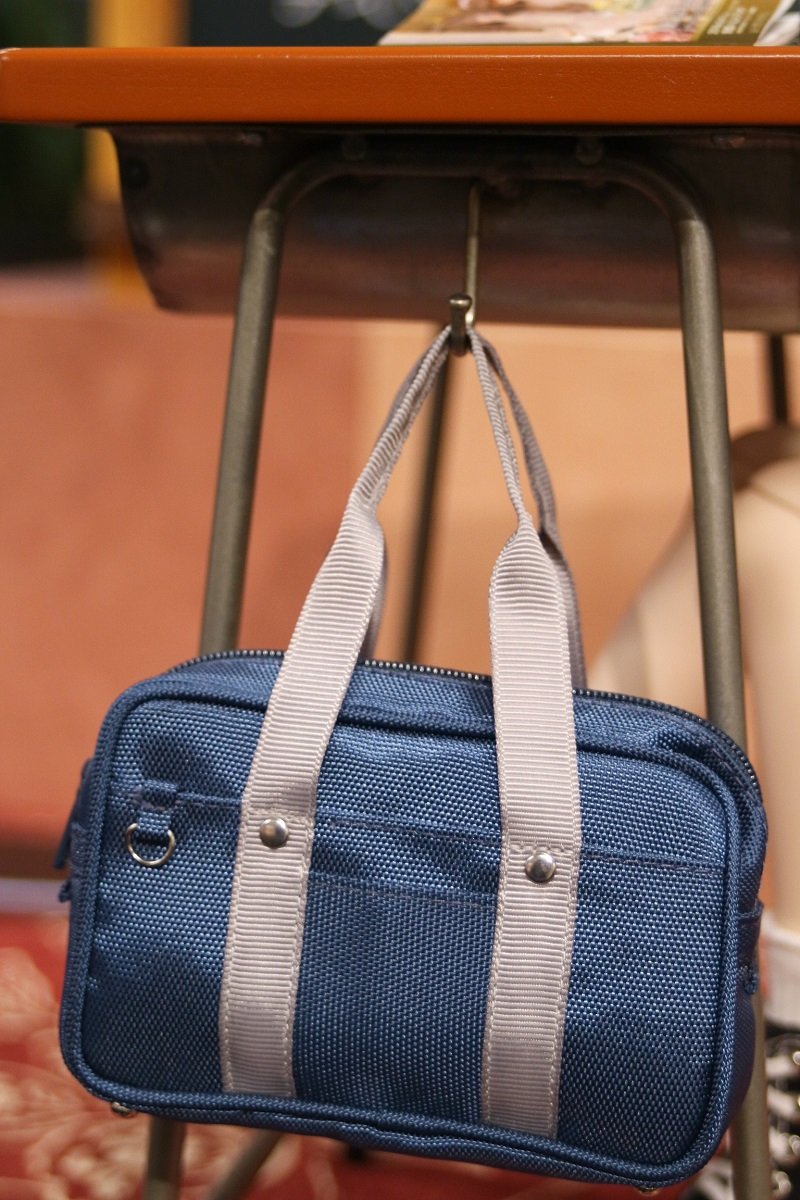 お家での撮影にも大活躍！教室机セットのご紹介♪ | ドールポイント