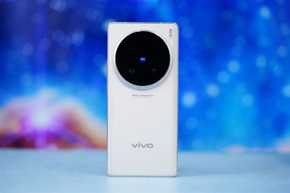 vivo X100 Ultra Review : Telephoto Exterminator, the Peak of the