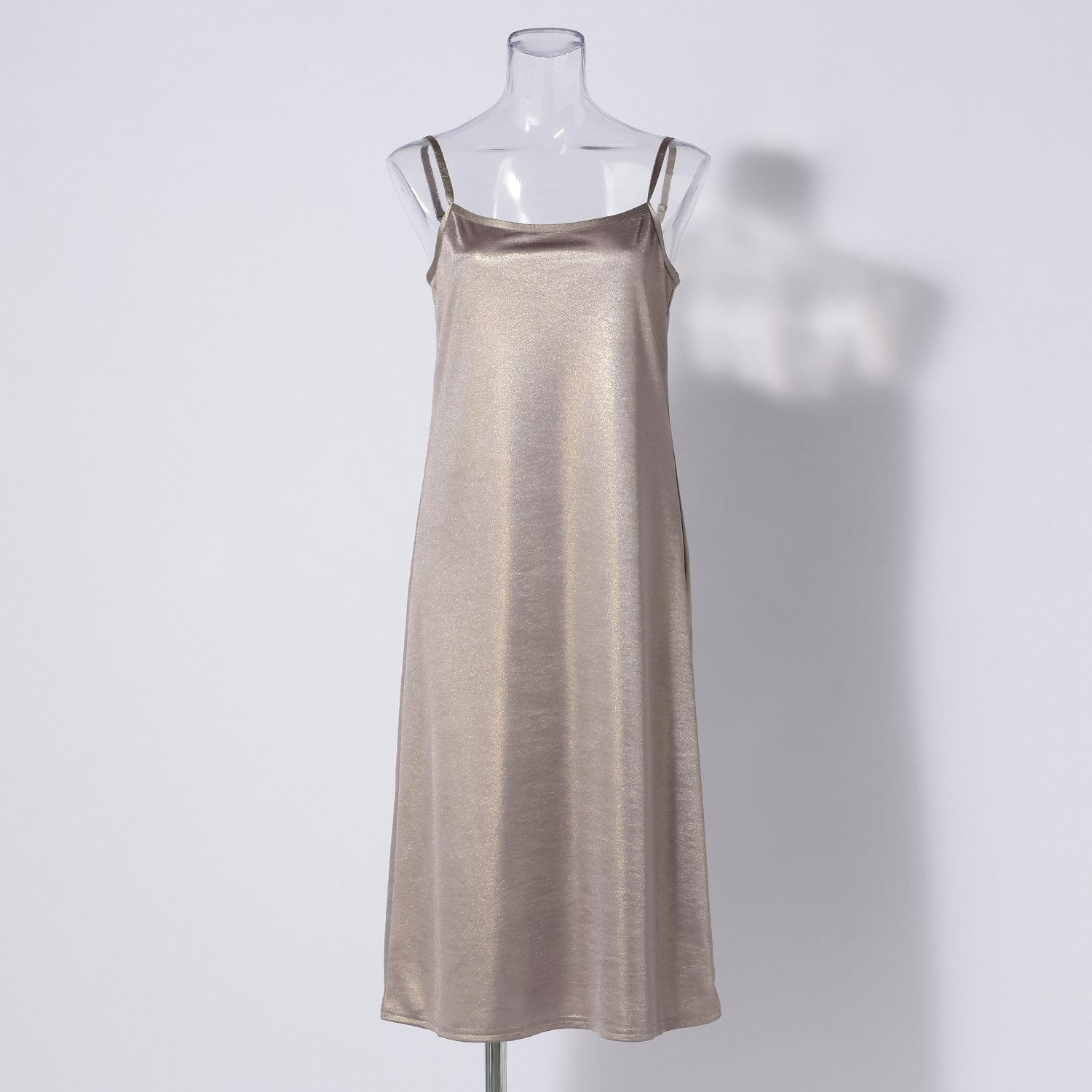 箔キャミソールワンピース｜VIVIENNE TAM（ヴィヴィアンタム）公式