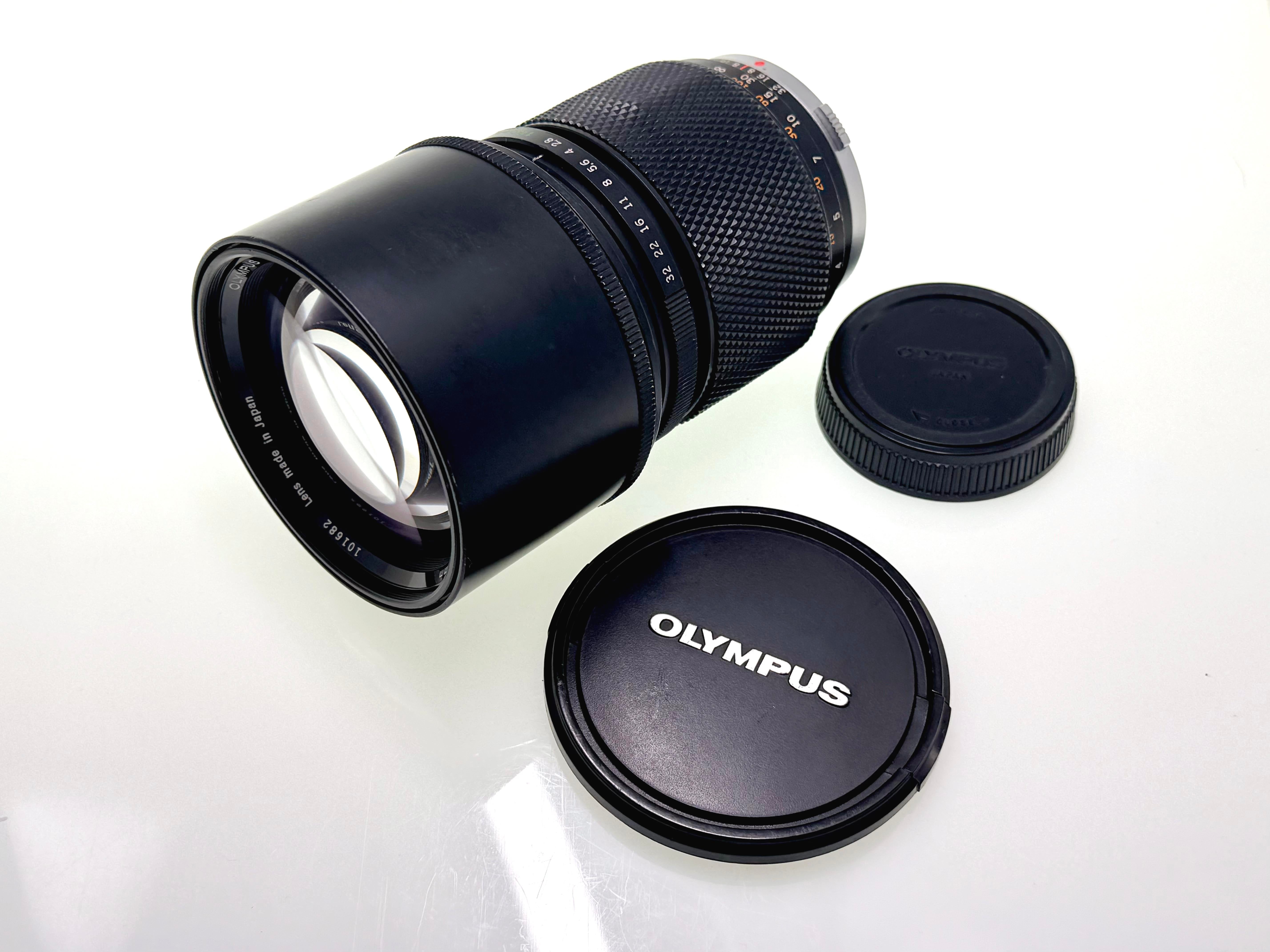 Vintage Olympus Zuiko 180mm F2.8 Lens. (Gd)
