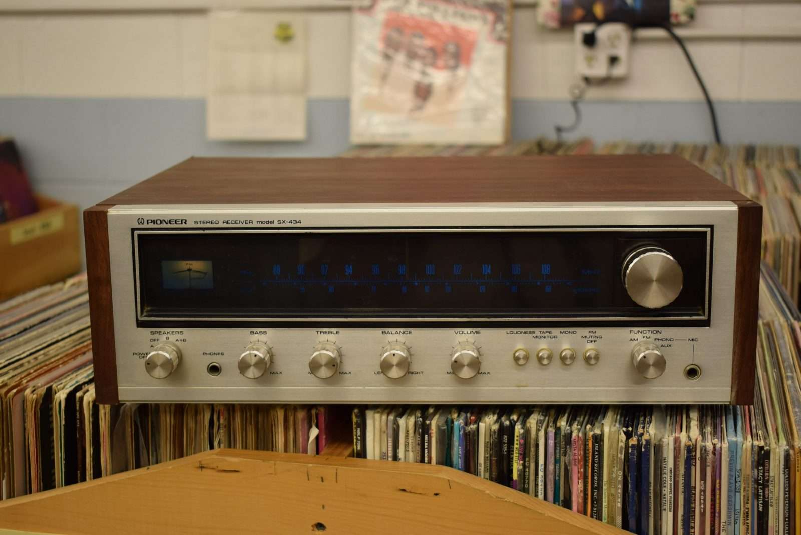 Pioneer Receiver - Model: SX-434 | Vintage Audio Exchange