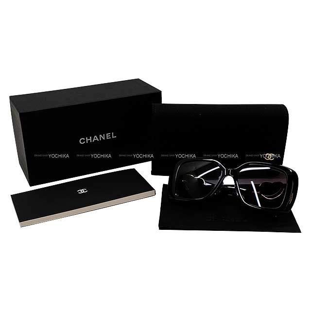 CHANEL シャネル サングラス ココマーク ハートミラー付 黒 (ブラック