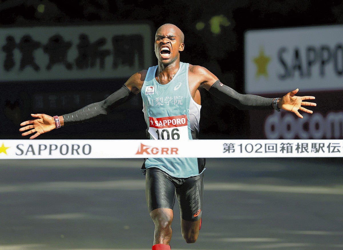 箱根駅伝予選会:3位通過の山梨学院大、平八重充希ら3人がキロ3分で