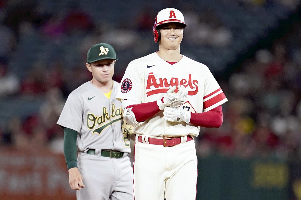 大谷翔平、左翼へ二塁打…「シティー・コネクト・ユニホーム」の