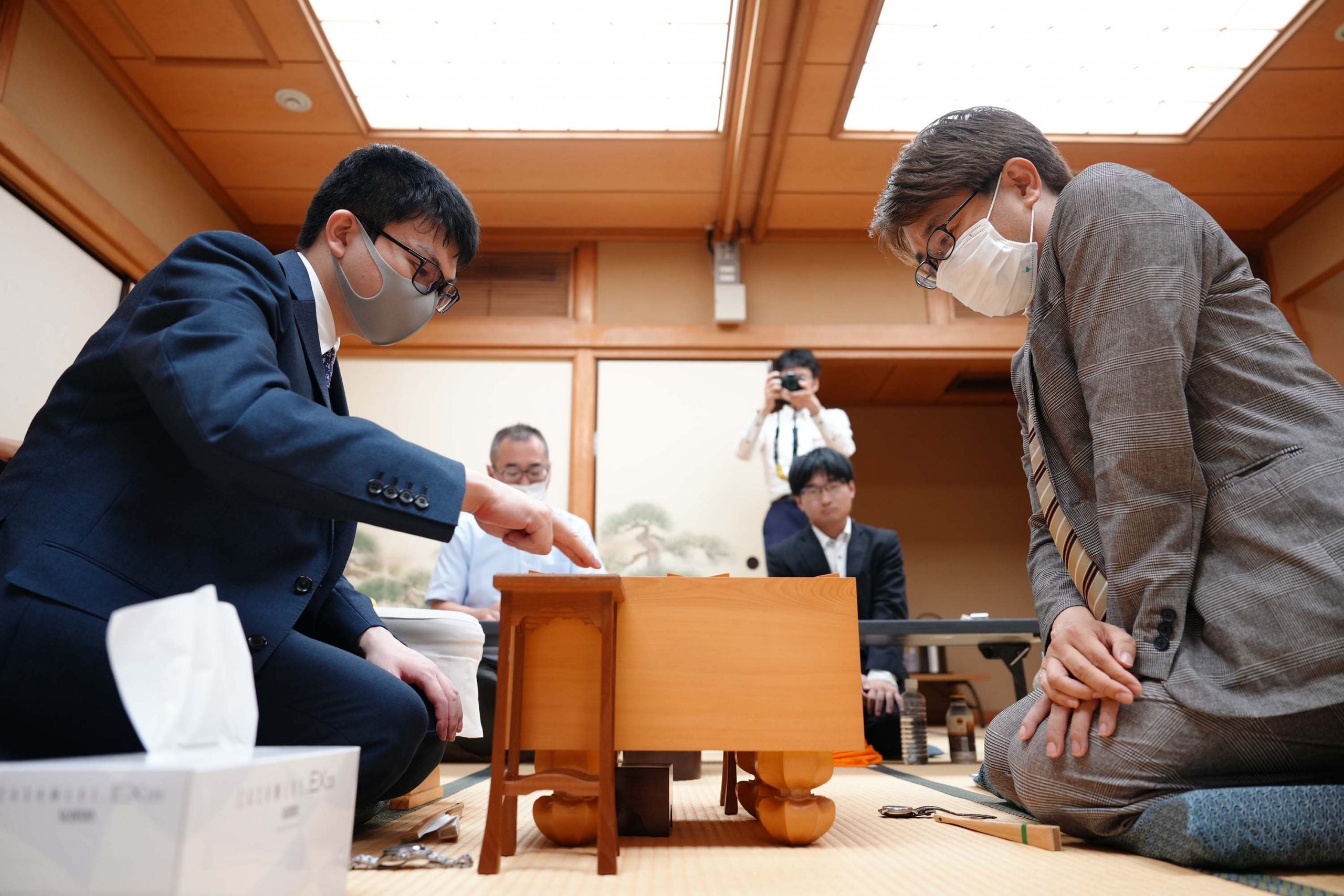 竜王戦本戦棋譜速報】羽生善治九段×永瀬拓矢王座…104手で永瀬王座の