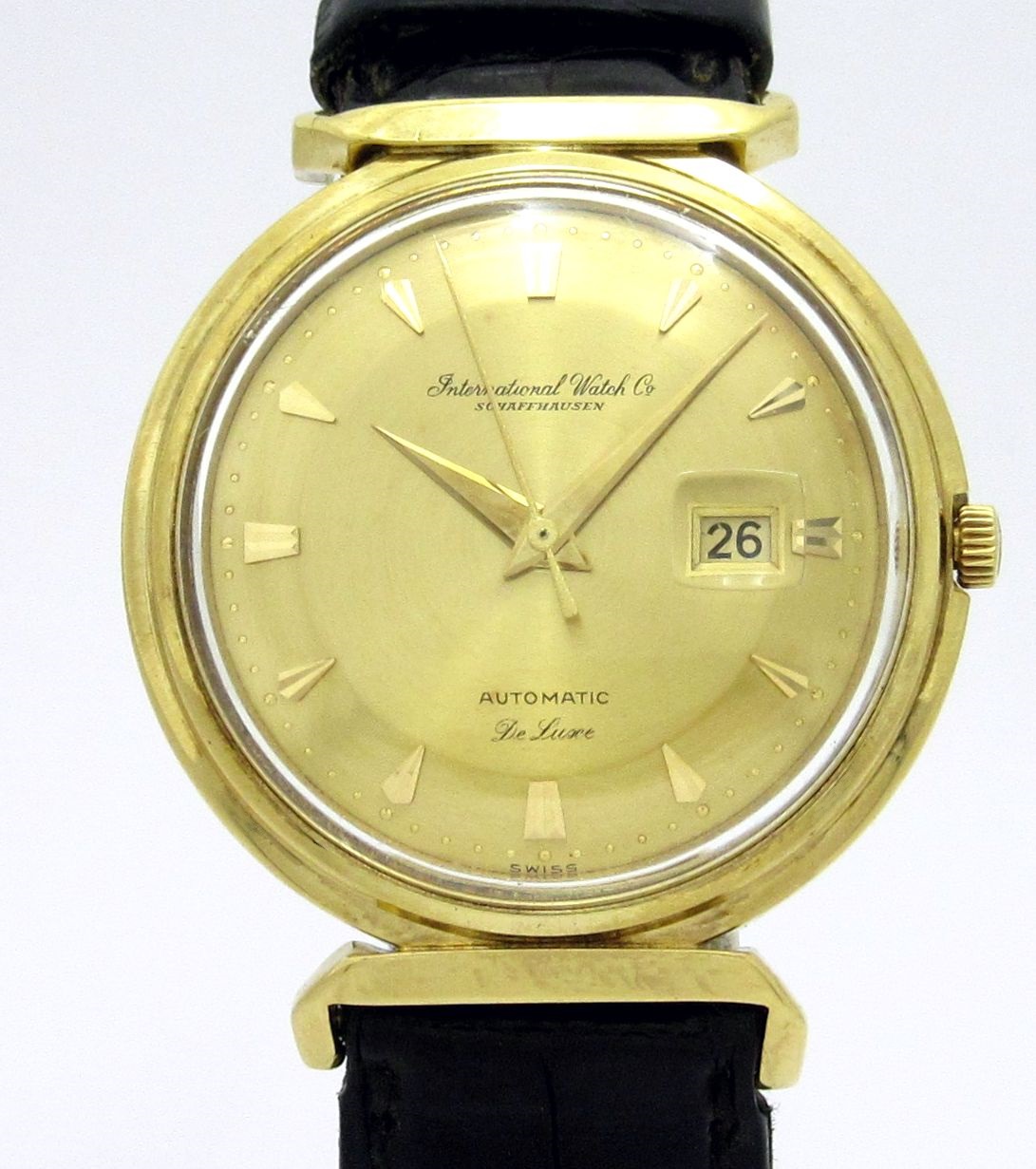 IWC (International Watch Company) K18YG無垢製 ”De Luxe ファンシー