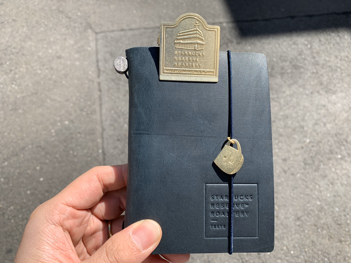 スタバコラボ・トラベラーズノートのパスポートサイズを買ったので