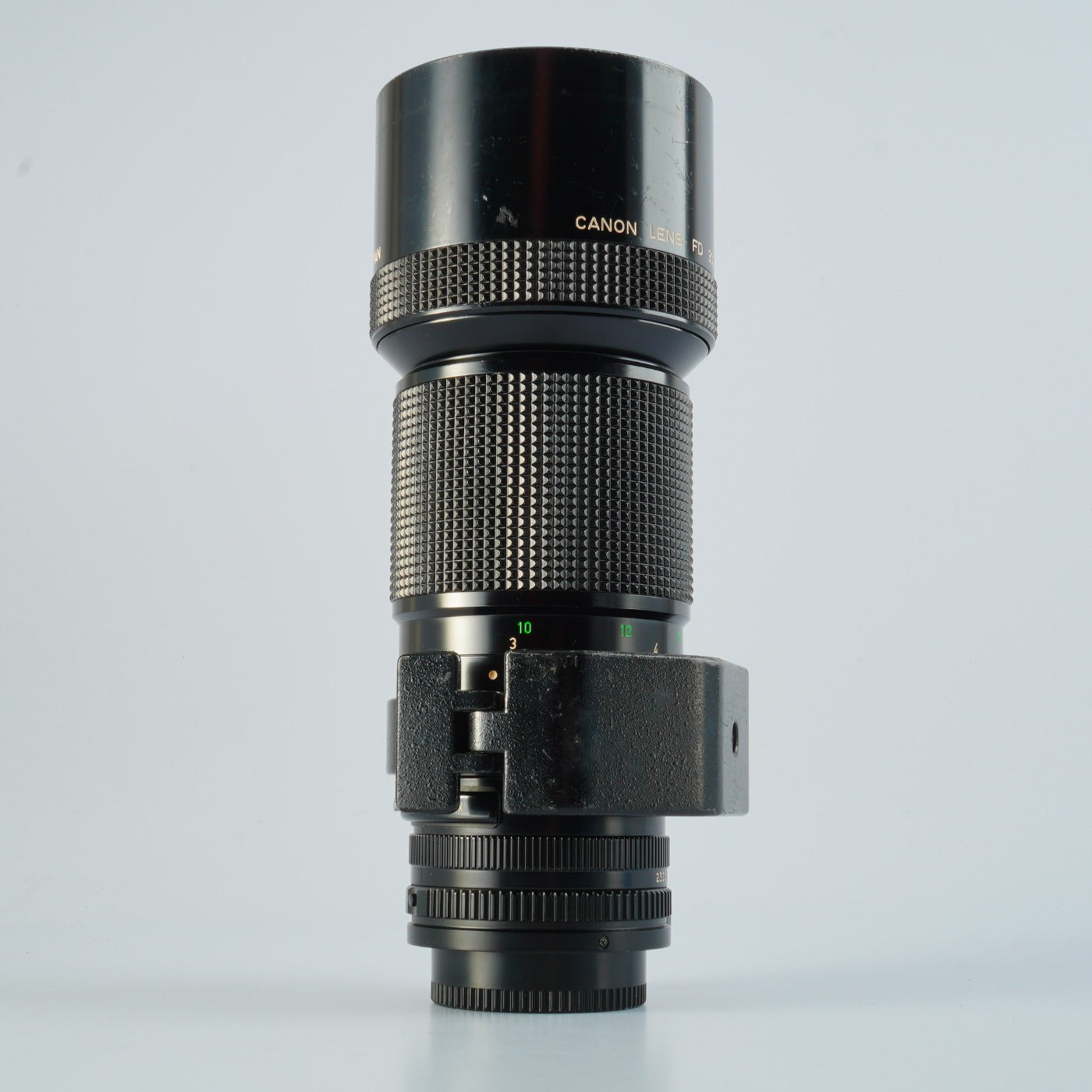 Canon FD 300mm F/4 単焦点レンズ – 山田写真機店