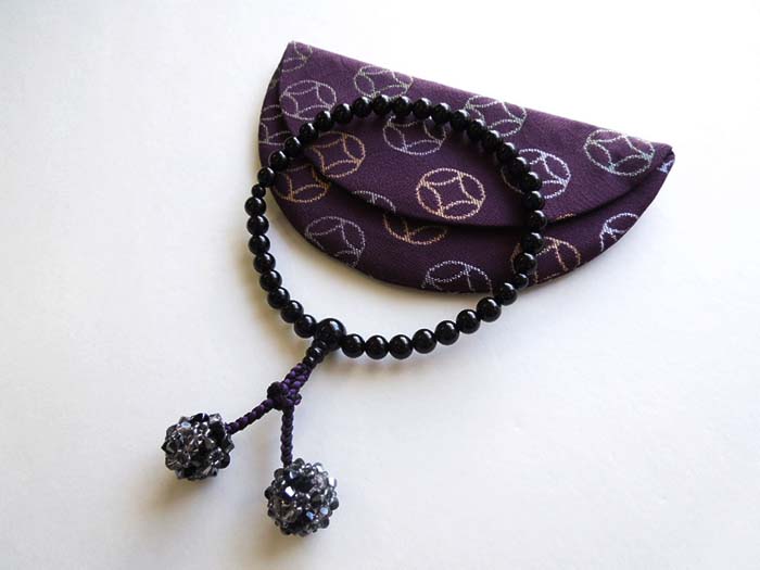 ジュエル念珠】ブラックオニキス7mm片手 お数珠の安田念珠店へ｜総本山