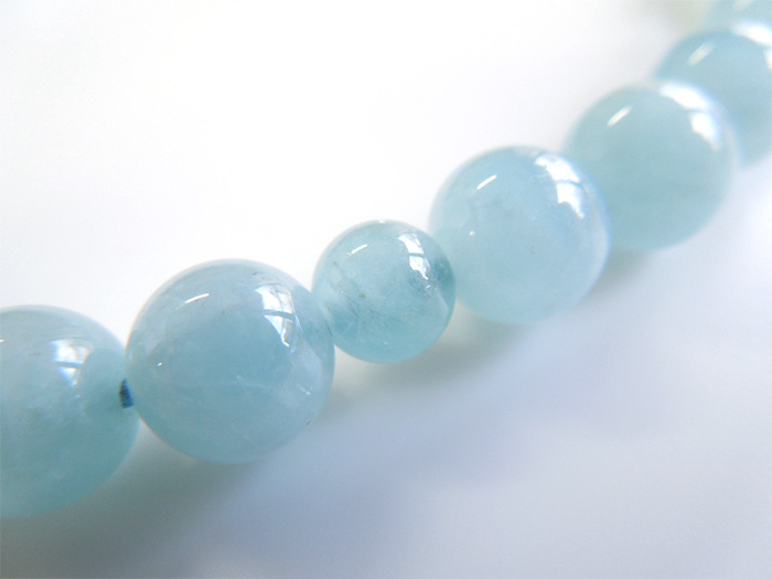 アクアマリン8mm片手数珠忘な草二五房共仕立 お数珠の安田念珠店へ