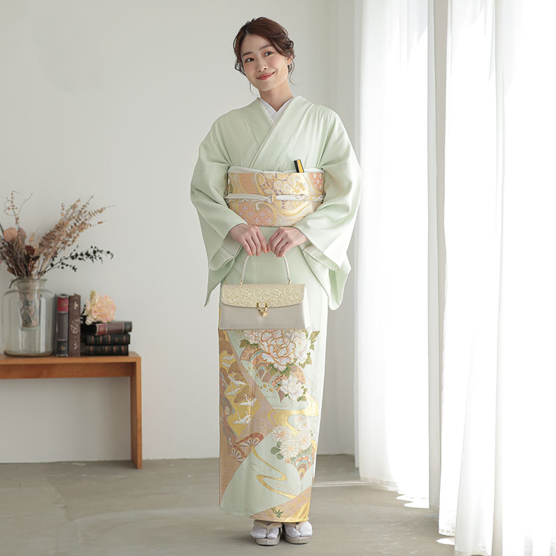 色留袖：E254 桂由美 琳派 薄緑 波に牡丹花車(E284)| 色留袖レンタル