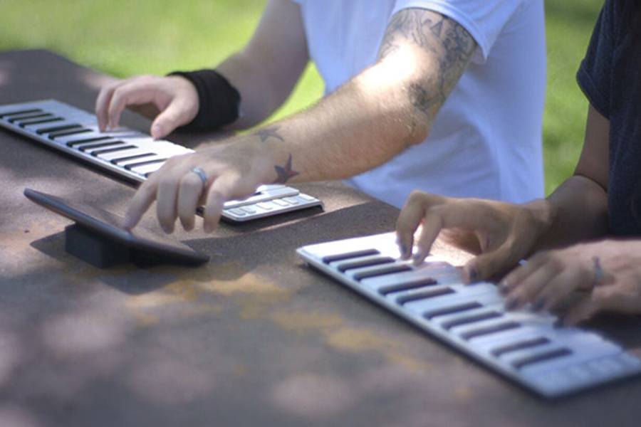 CME - Mobile Music Instruments | Always. One Step. Ahead.