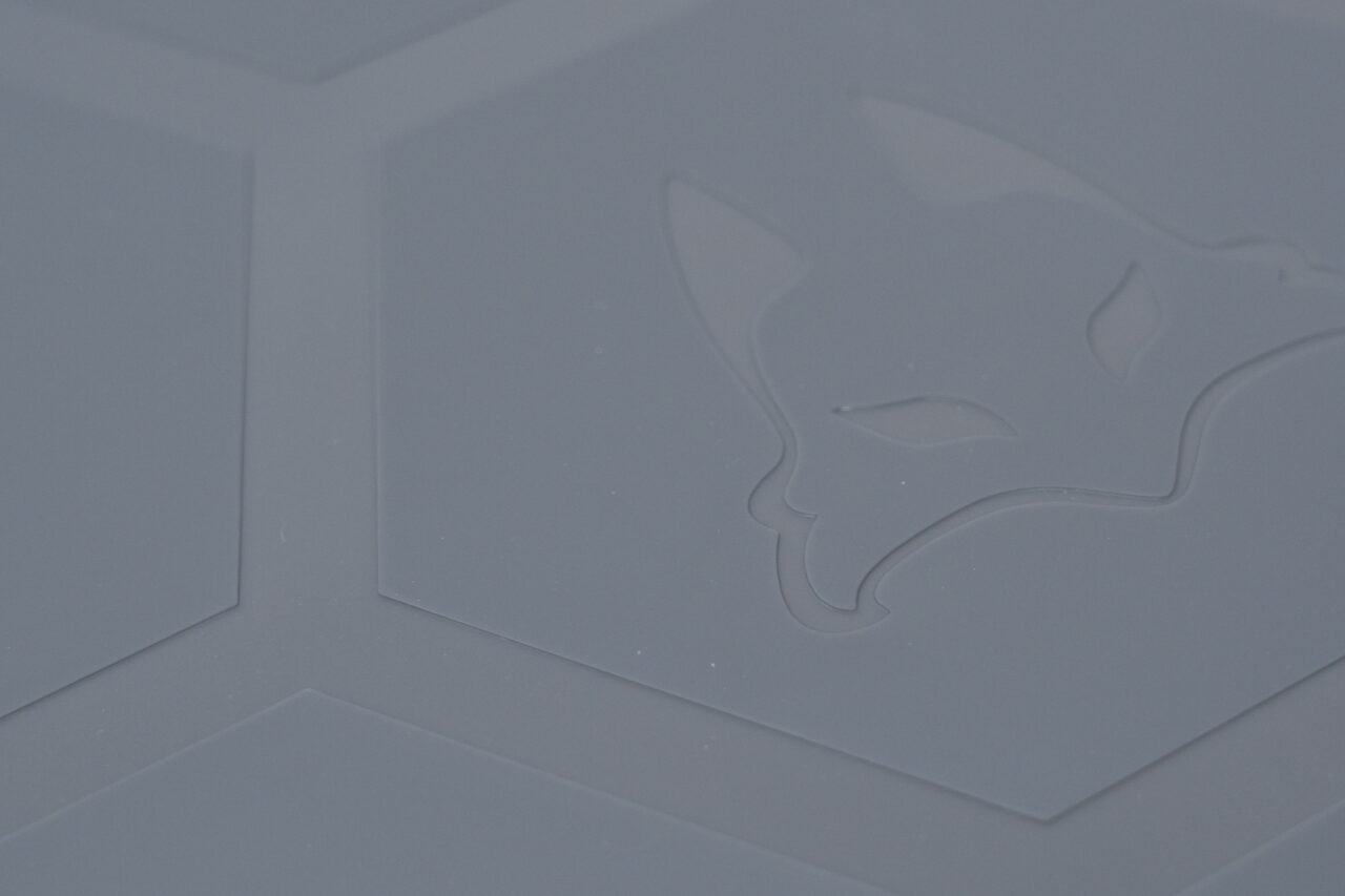 Arbiter Studio LUNAR Glass Pad レビュー：ゴジラ70周年を彩る滑らか