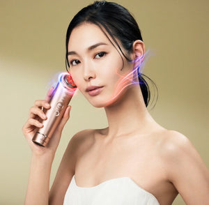 YA-MAN M18 水光鑽美顏儀｜1-2MHz 變頻RF× 雙模式3 分鐘速補水+ 13