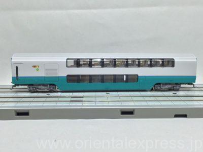 251系 スーパービュー踊り子 新塗装 入線です。KATO 10-474/475