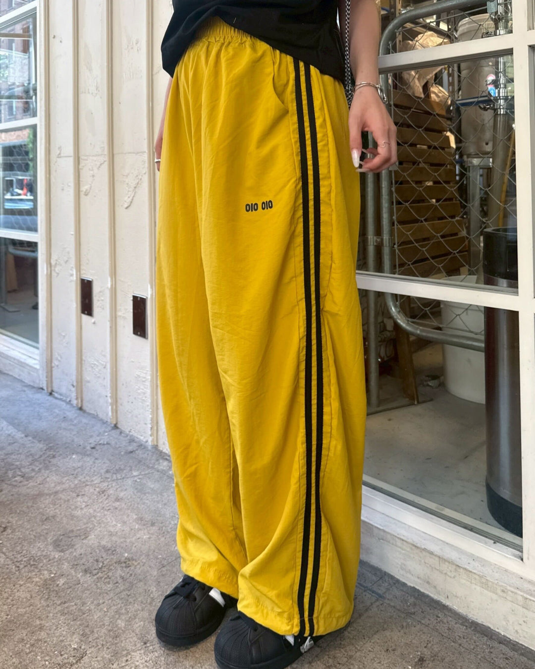 パラシュートナイロンパンツ HZ2006 – YOLO（ヨロ）｜ファッション通販