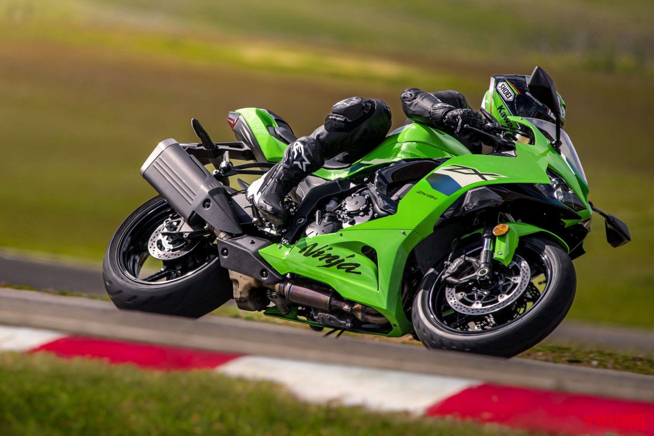 画像 No.12/12] 636cc・4気筒スーパースポーツのカワサキ「ニンジャZX