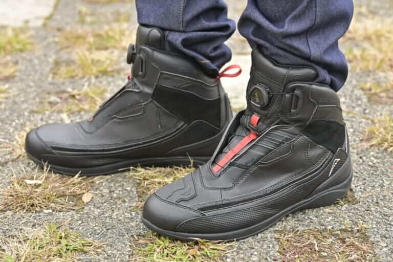 クシタニ ブロックフローシューズ】BOA®Lシリーズシステム＆新木型を