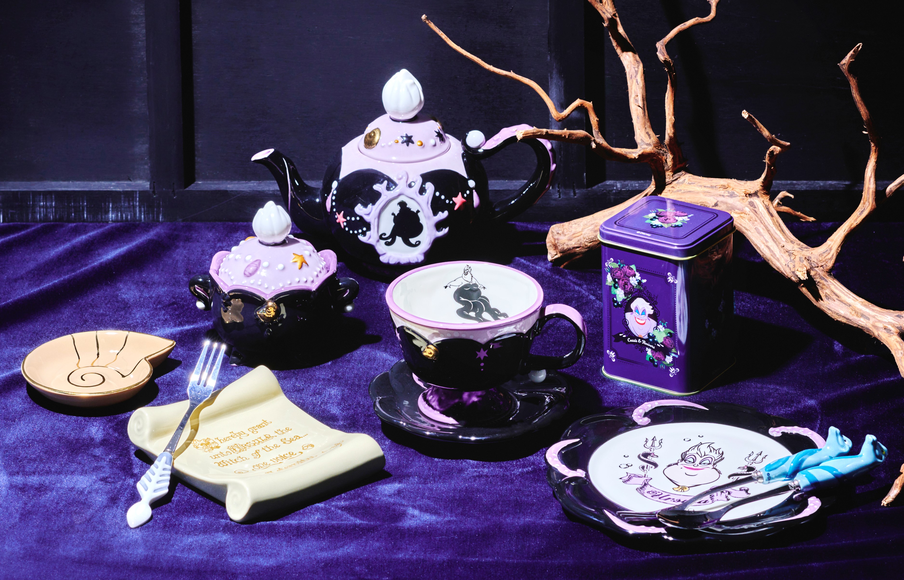 2021年のハロウィンはヴィランズで妖しく彩る…ディズニーでストアで