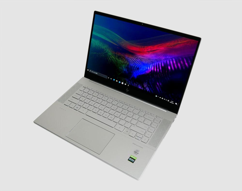 HP ENVY 15の実機レビュー！クリエイター向けアプリが超快適に動作