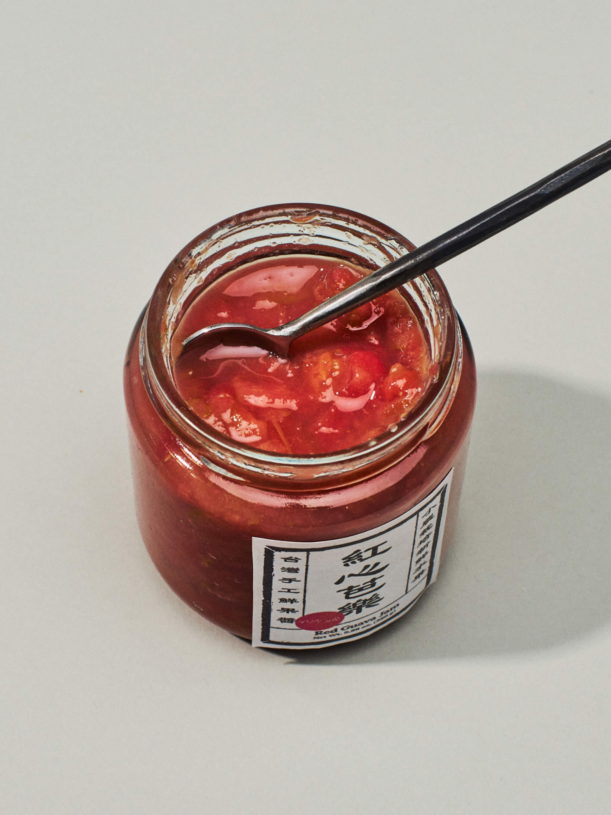 Premium Red Guava Jam, Made in Taiwan - 9.9 oz | Yun Hai Taiwanese