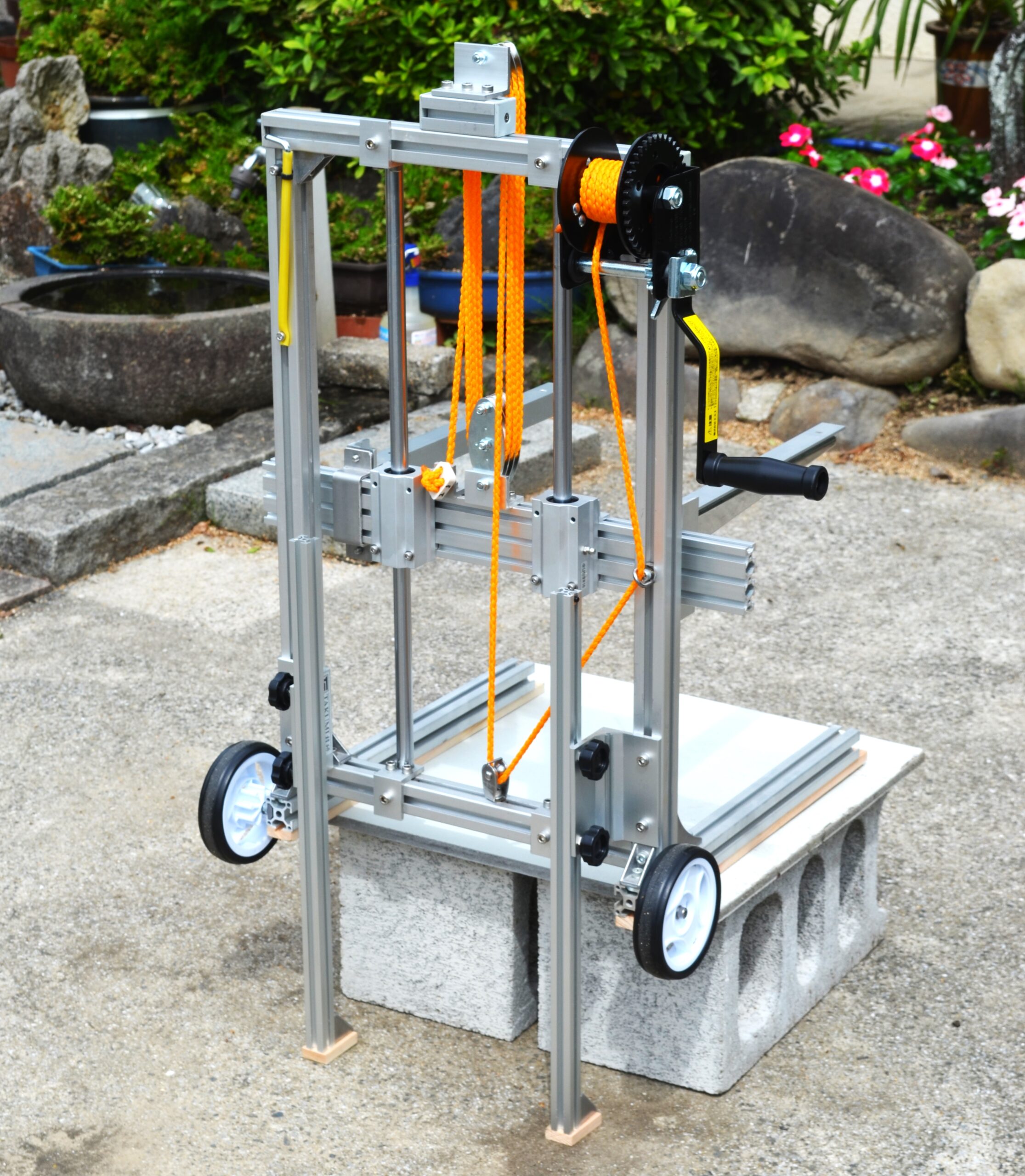 重箱式・巣箱リフター – 日本蜜蜂・行橋ミツバチプロジェクト｜養蜂の