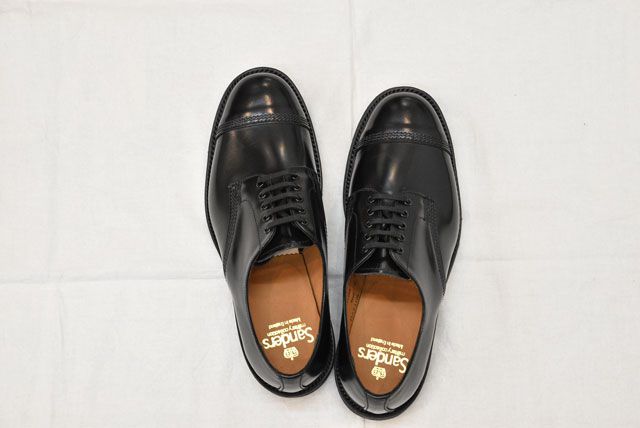 ZABOUの黒靴と言えばコレ！SANDERS（サンダース） MILITARY DERBY SHOE