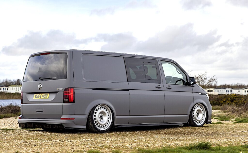 フォルクスワーゲン T6 x ロティフォーム STL R198 20インチ | アメ車