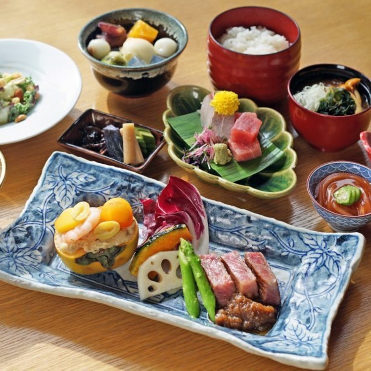 日本料理 四季彩で理想の結婚式【ゼクシィ】