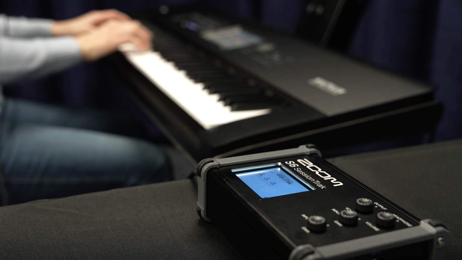 リモートセッション・ユニット | ZOOM