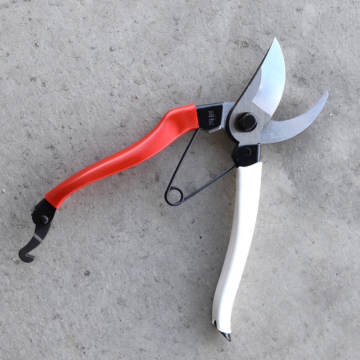 造園道具.com / 岡恒 剪定 210mm