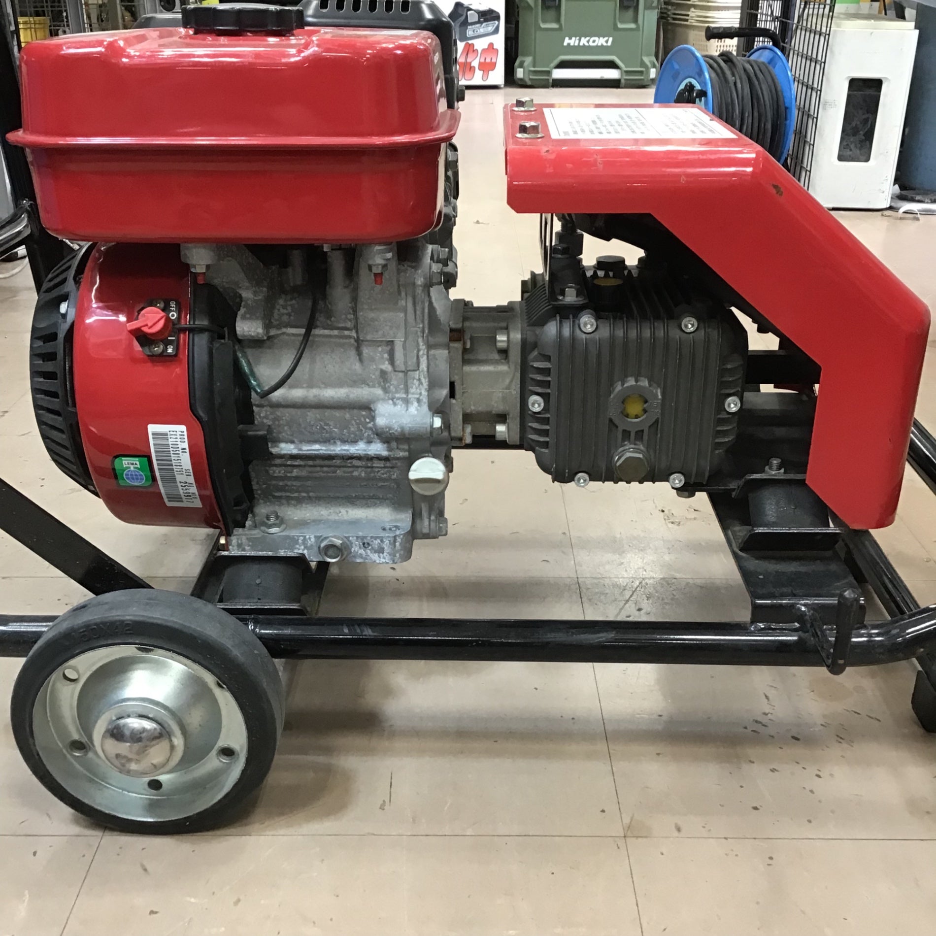 店頭受取り限定】〇makita マキタ エンジン高圧洗浄機 EHW152【草加店