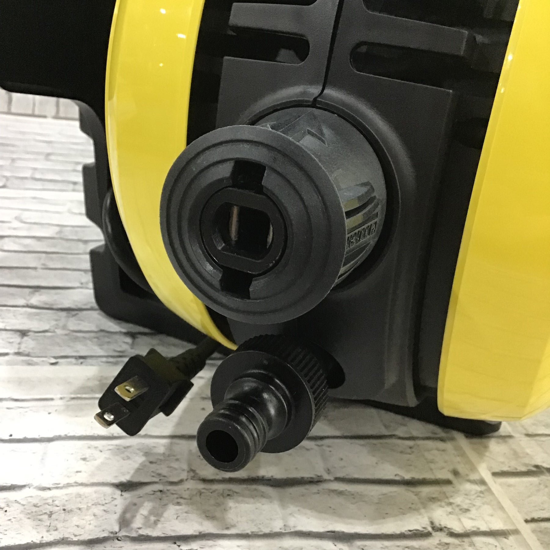 〇KARCHER(ケルヒャー) 高圧洗浄機 サイレント JTKサイレント 1.600