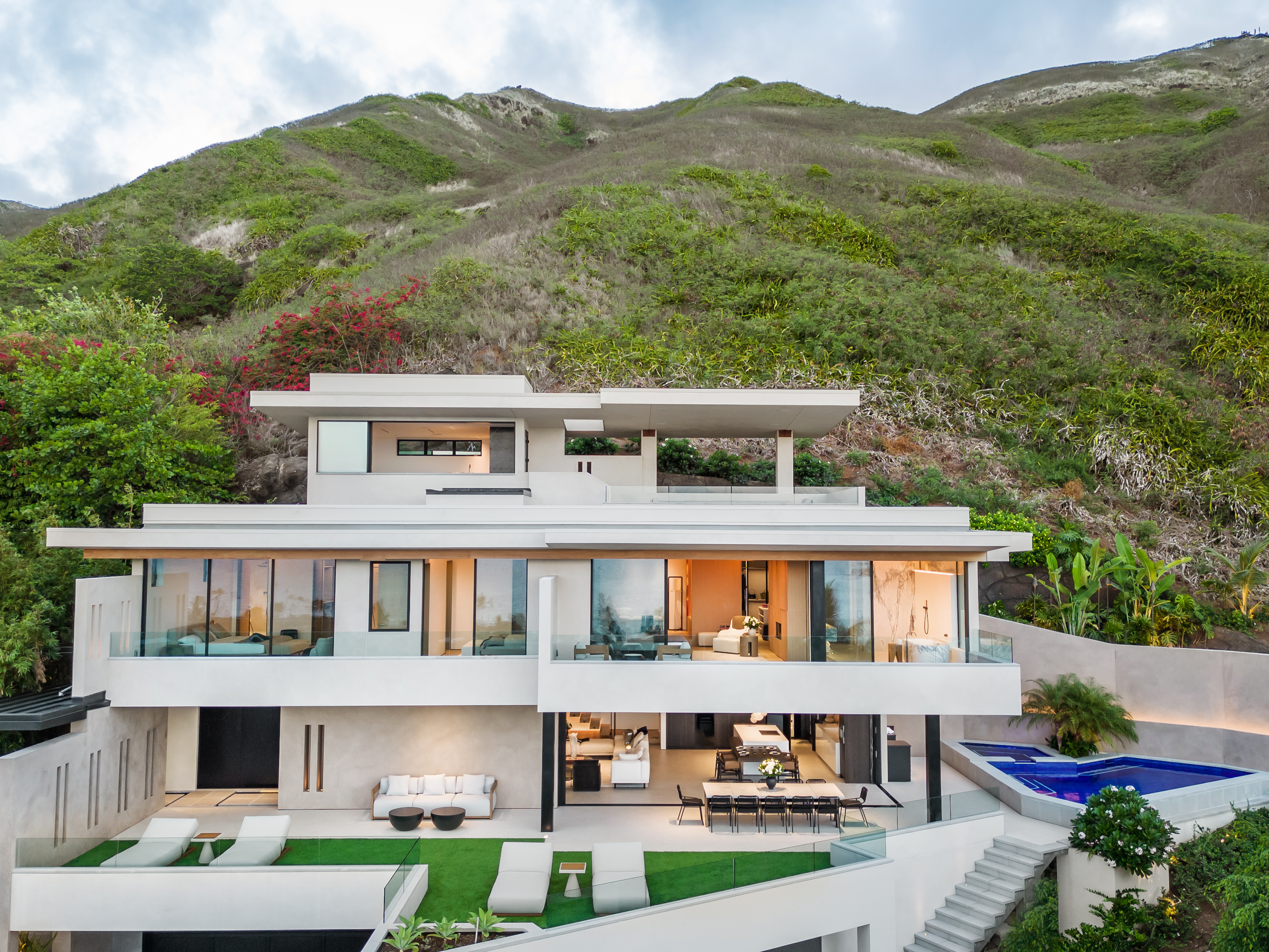 Lanikai Hillside Estate Featured in The Wall Street Journal