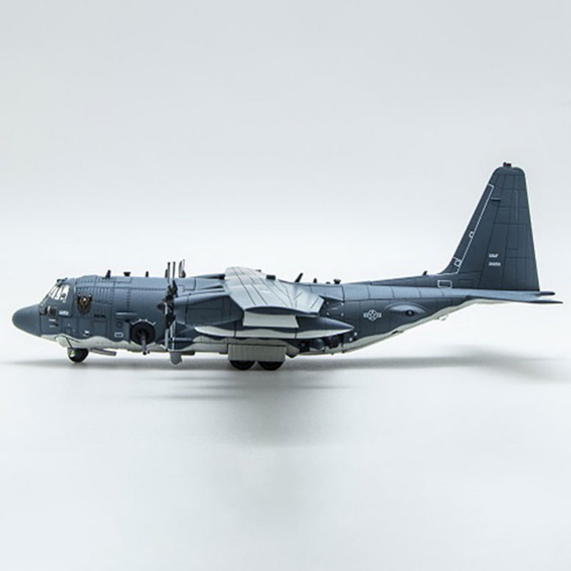 1/144スケールAC-130U AC130 spookyiiガンシップダイキャストメタル