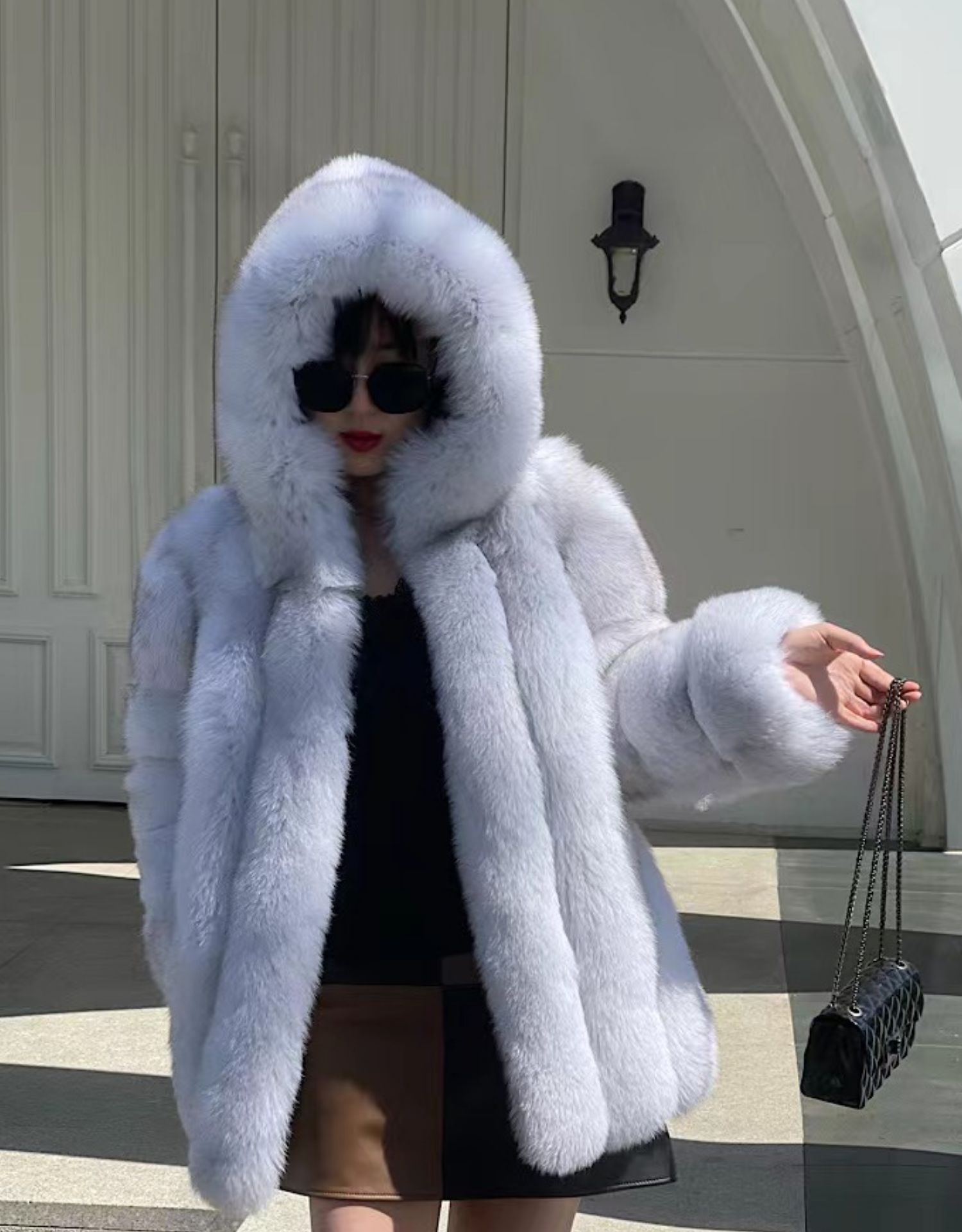 女性のための本物のシルバーキツネの毛皮のコート,長くて柔らかい毛皮