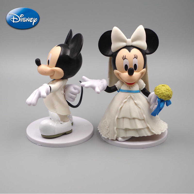 ディズニーアニメミッキーとミニーのマウスのウェディングドレスモデル