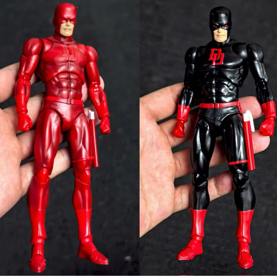 CT Toys DAREDEVIL Action Figure Mafex 223 SHF Black Suit DAREDEVIL