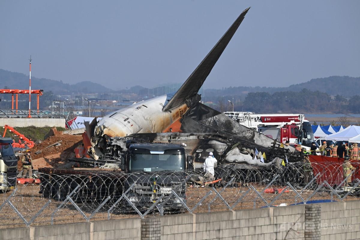 韓国旅客機事故、死者179人 鳥と衝突か 写真10枚 国際ニュース：AFPBB News