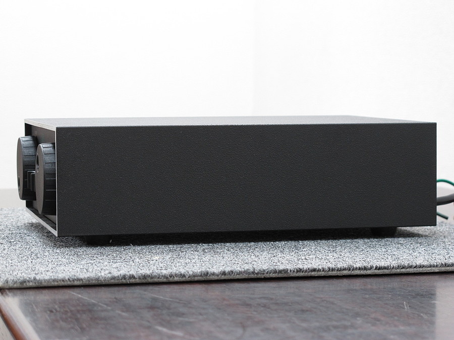 NAIM AUDIO NAIT2 プリメインアンプ PHONOタイプ 元箱付 @38099 / 中古