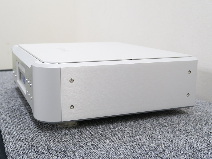 エソテリック ESOTERIC K-05X CD/SACDデッキ 元箱付 @40315 / 中古