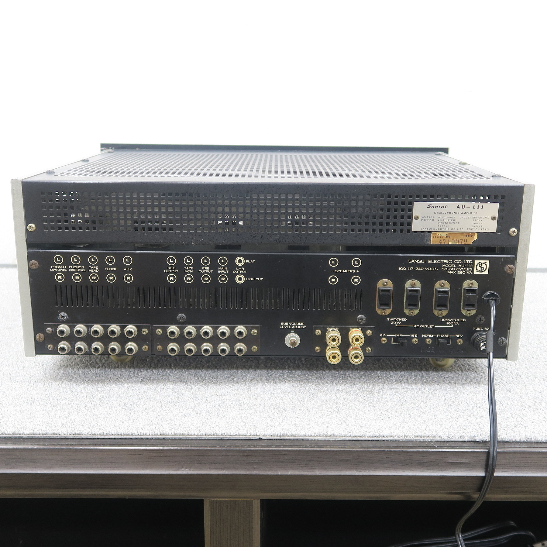 現状】サンスイ SANSUI AU-111 プリメインアンプ @53169 / 中古