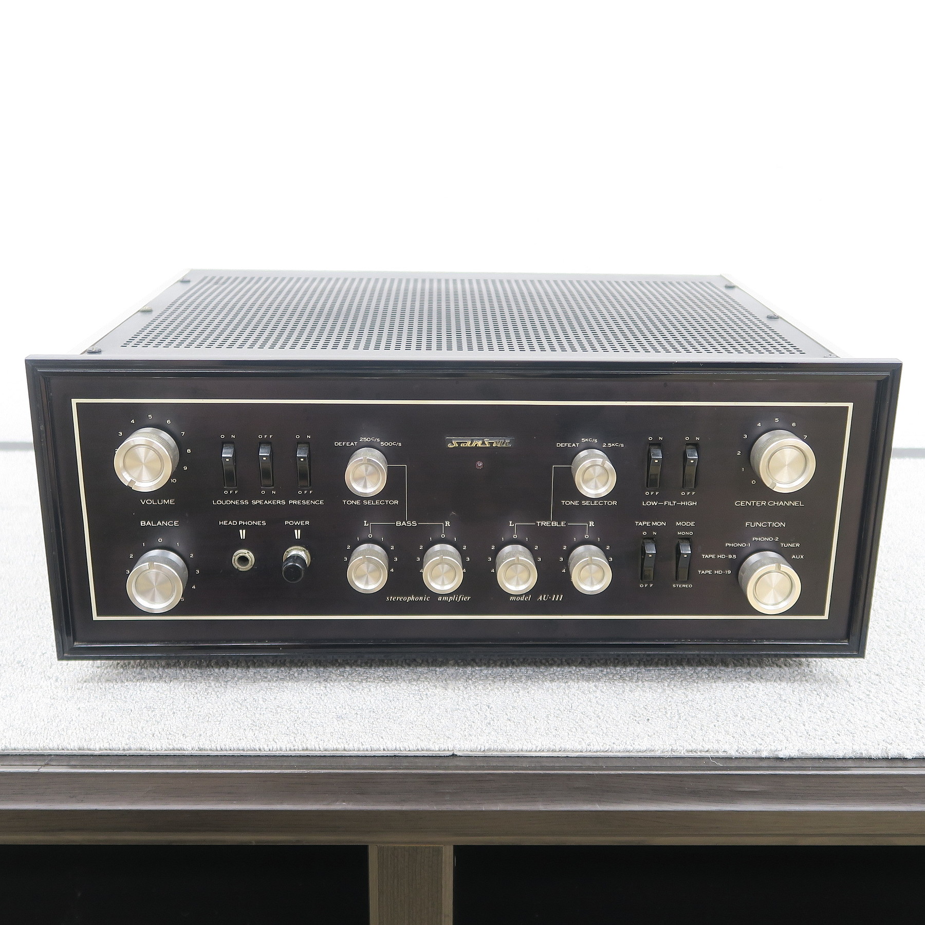 現状】サンスイ SANSUI AU-111 プリメインアンプ @53169 / 中古