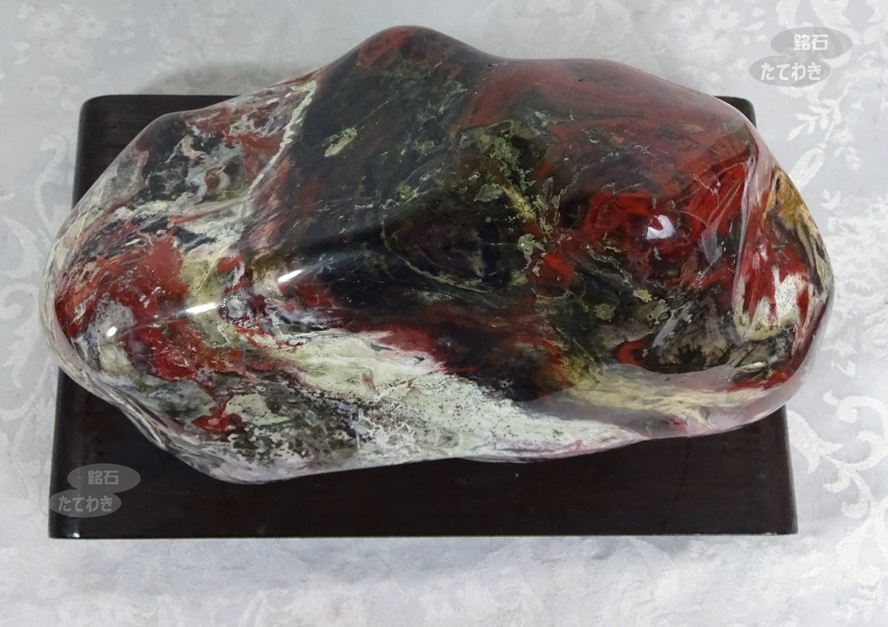 佐渡錦紅石
