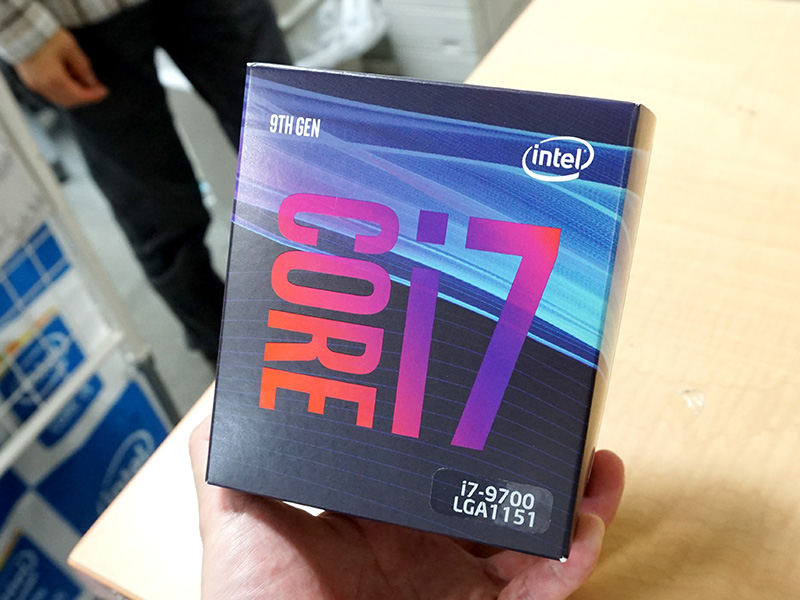 動作確認済み】Intel Core i5-9400 & i7-9700 CPU Amazon | INTEL