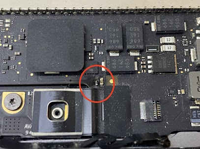 MacBook Pro 15″ A1707 ロジックボード修理 | Mac修理専門店 愛Mac