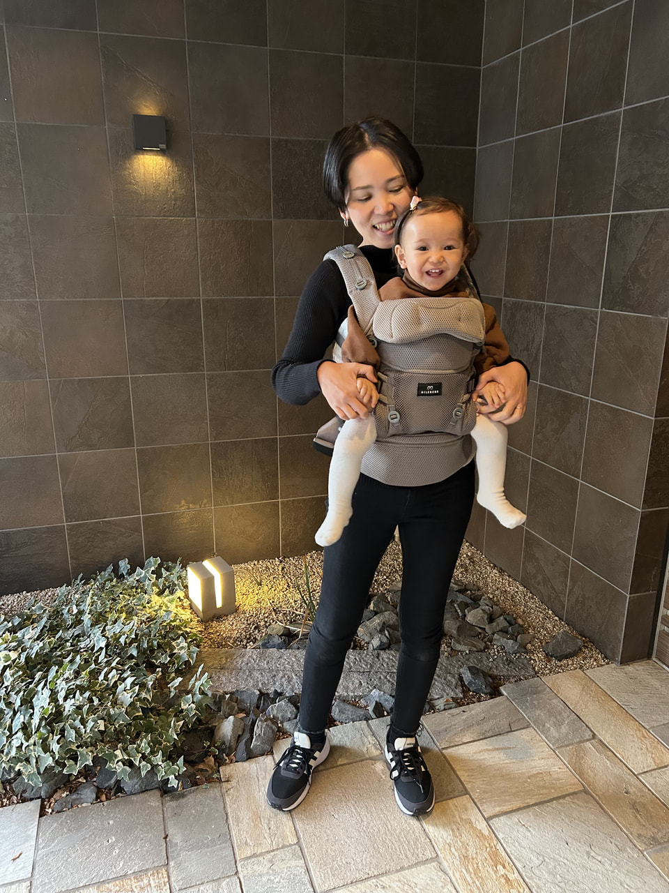 エールベベ AILEBEBE 公式サイト 日本製チャイルドシート・抱っこ紐