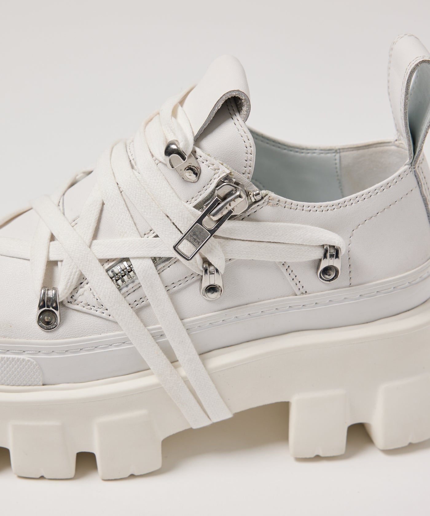 AIVER ライトソールレースブーツ