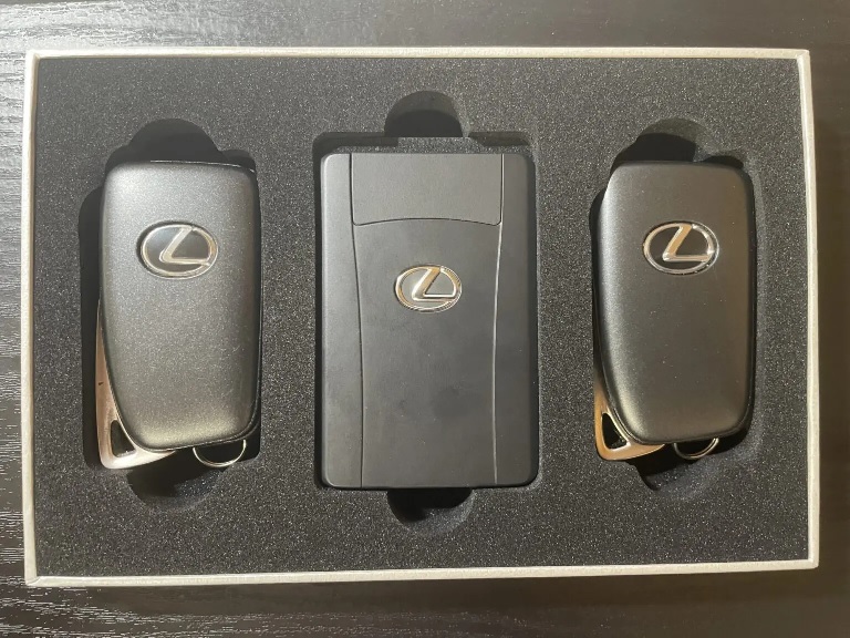 レクサス（Lexus）のスマートキーを徹底解説＆AJINAのスマートキー