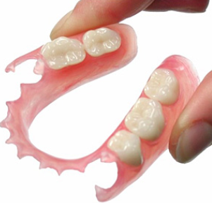 補綴治療 - 尾崎歯科医院